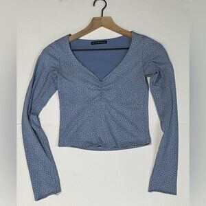 Brandy Melville‎ Top Blue White Floral Cropped Long Sleeve V-Neck Y2K One Size